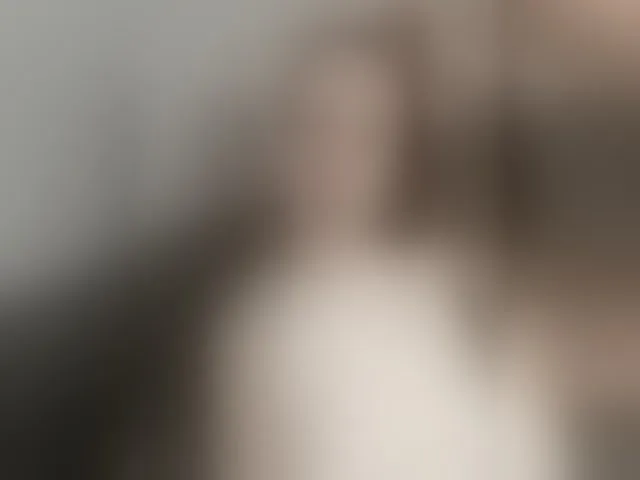 Live sex webcam photo for -LiaDark- #293303708