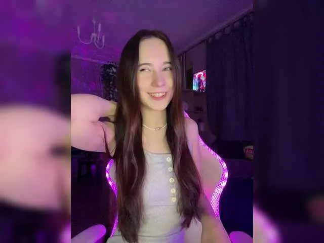 Live sex webcam photo for -LittleFairy- #290817616