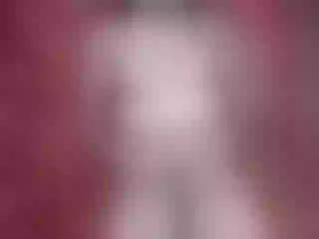 Live sex webcam photo for -Lolly- #273014767