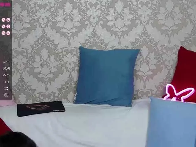 Live sex webcam photo for -Lorik- #275665057