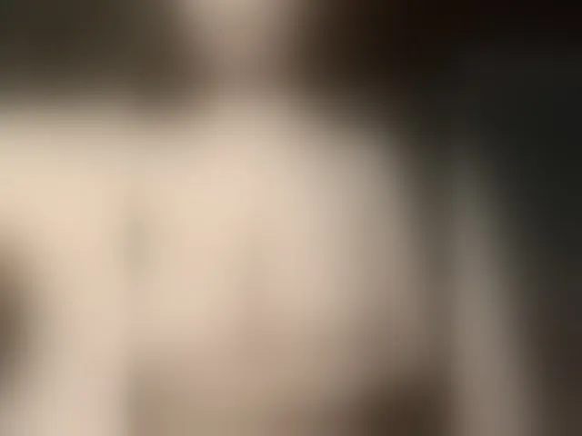 Live sex webcam photo for -M-A-D-R-I-D- #293634557