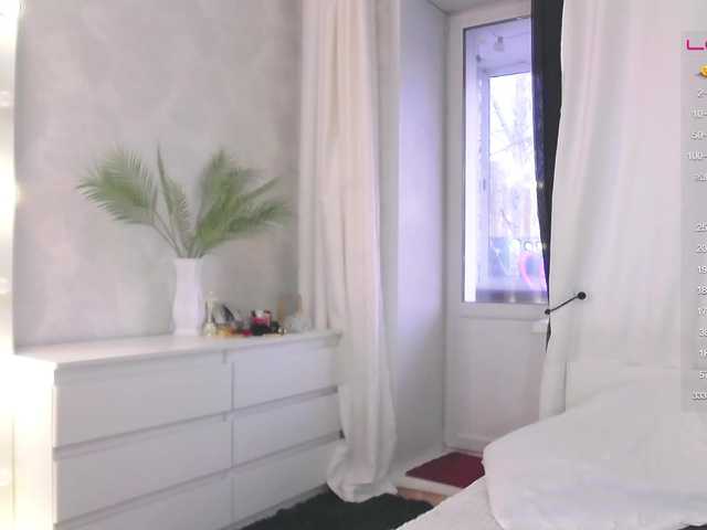 Live sex webcam photo for -MARIDRAGON- #290717652