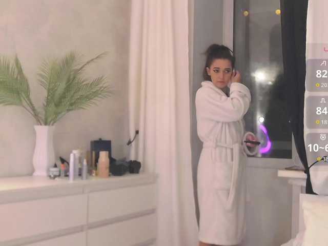 Live sex webcam photo for -MARIDRAGON- #292276053