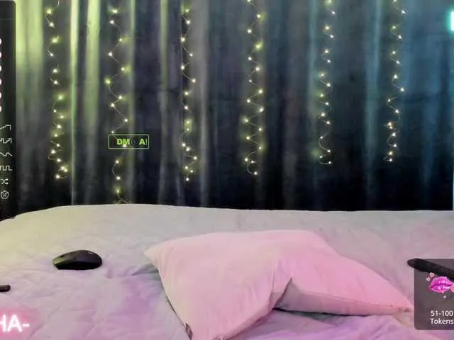 Live sex webcam photo for -MISSHA- #276380853