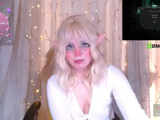 Live sex webcam photo for -Marcelline #293596076