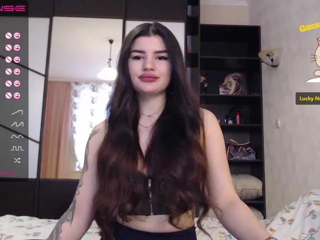 Live sex webcam photo for -MaybeBaby- #272265624