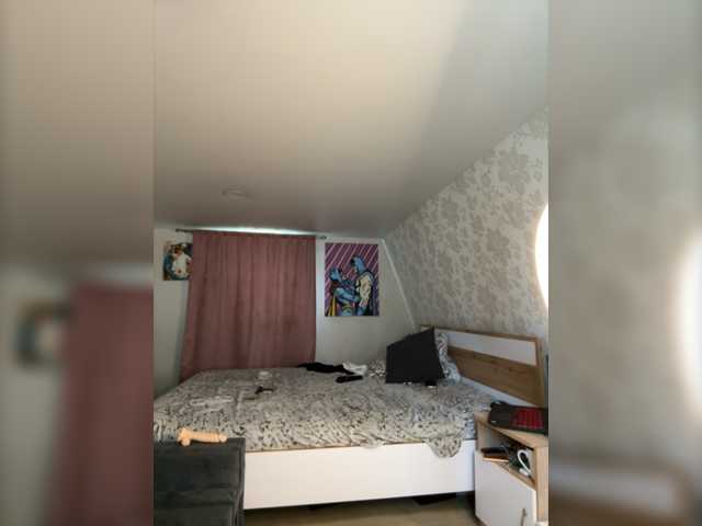 Live sex webcam photo for -MaybeBaby- #278049806