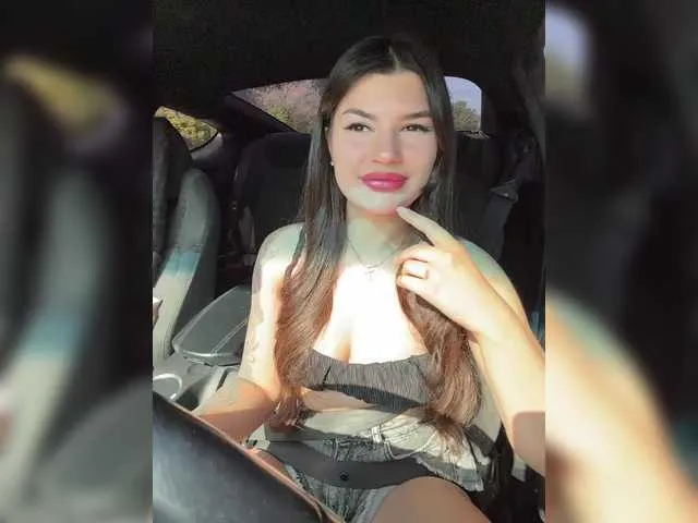 Live sex webcam photo for -MaybeBaby- #291008624