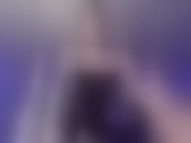 Live sex webcam photo for -MaybeBaby- #292640287
