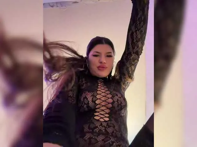 Live sex webcam photo for -MaybeBaby- #293170757