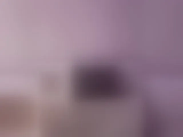 Live sex webcam photo for -MaybeBaby- #294036331