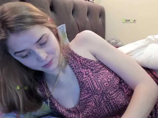 Live sex webcam photo for -Melissa- #272127391