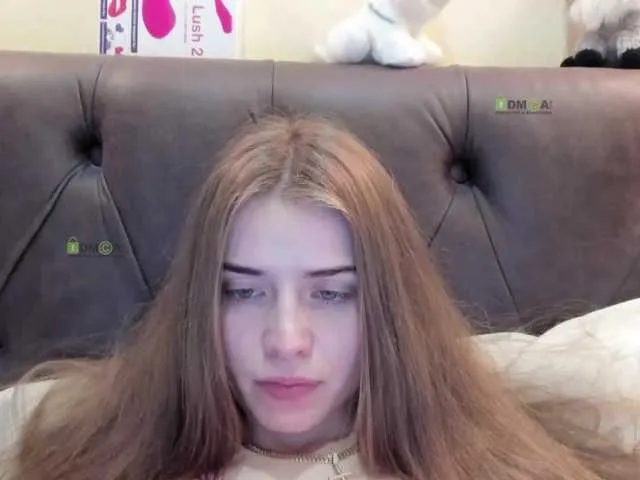 Live sex webcam photo for -Melissa- #272505690