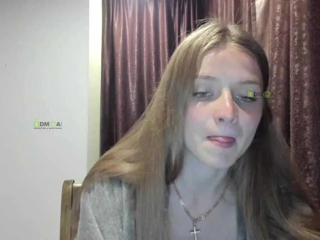 Live sex webcam photo for -Melissa- #273329274