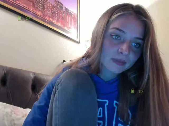 Live sex webcam photo for -Melissa- #274627276