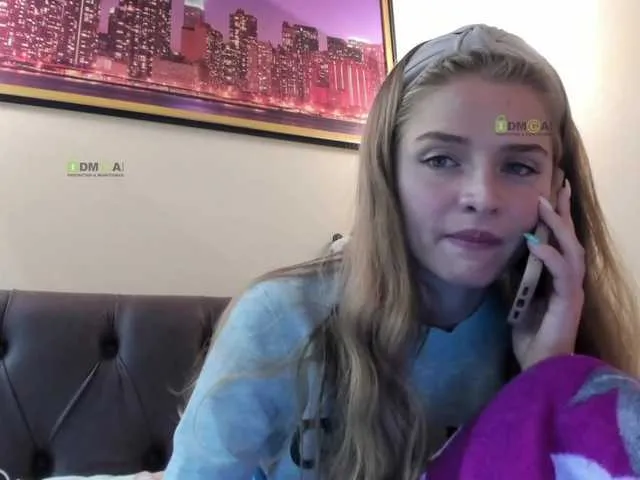 Live sex webcam photo for -Melissa- #274778404