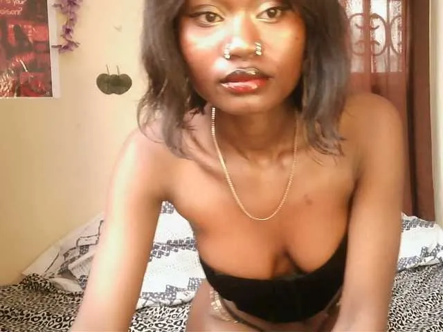 Live sex webcam photo for -Mirage #293773963
