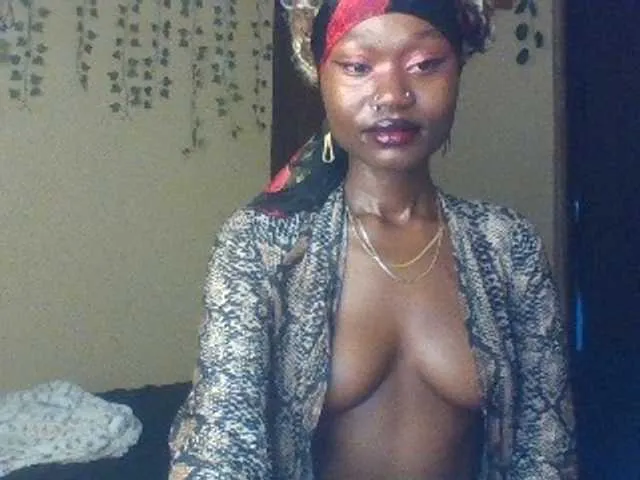 Live sex webcam photo for -Mirage #293839050