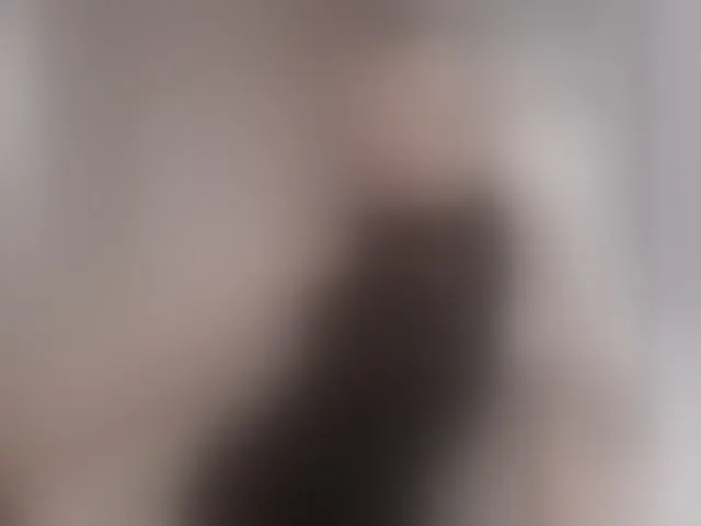 Live sex webcam photo for -Molly- #293633057