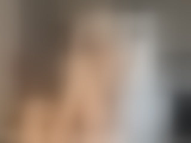 Live sex webcam photo for -Molly- #294181664