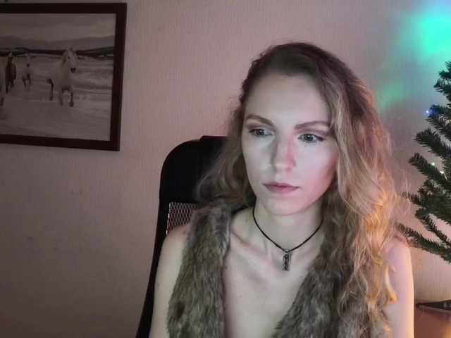 Live sex webcam photo for -My-Girl- #272162799