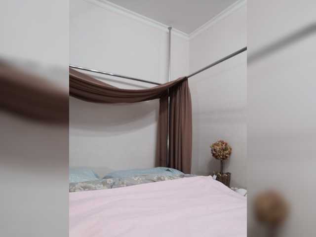 Live sex webcam photo for -My-Girl- #272479956