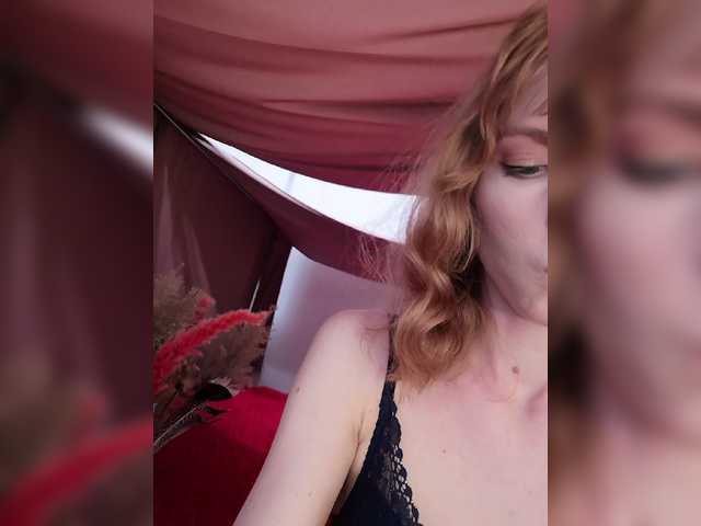 Live sex webcam photo for -My-Girl- #275069771