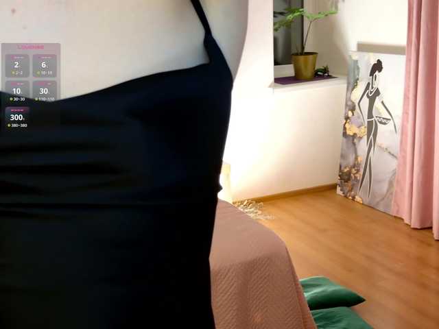 Live sex webcam photo for -My-Girl- #291386689