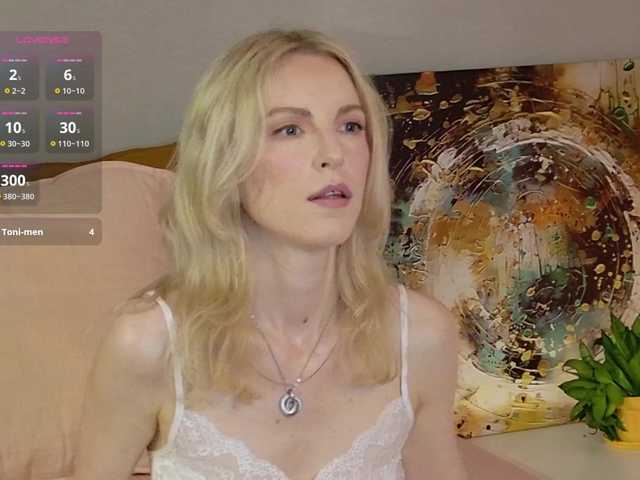 Live sex webcam photo for -My-Girl- #291786130