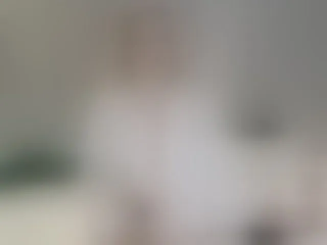 Live sex webcam photo for -My-Girl- #294072712