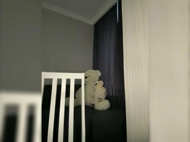 Live sex webcam photo for -MyBae- #276502078