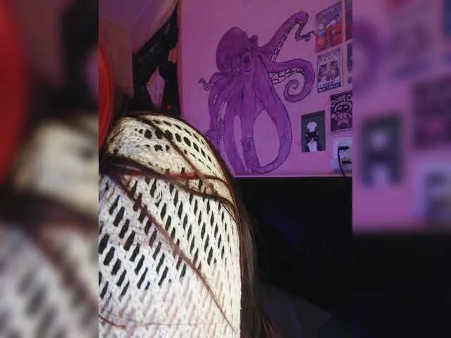 Live sex webcam photo for -Nanamin- #291816124