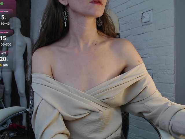 Live sex webcam photo for -Neva- #292306423