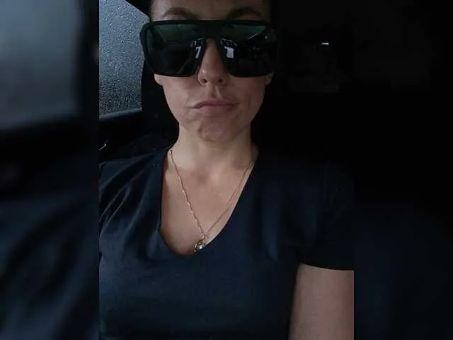 Live sex webcam photo for -Pypsiki- #276537834