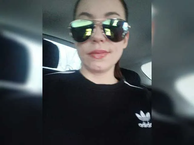 Live sex webcam photo for -Pypsiki- #277221484