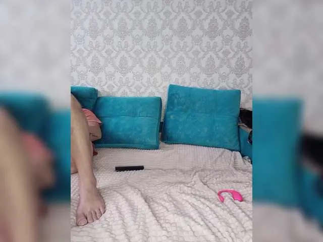 Live sex webcam photo for -Pypsiki- #290297753