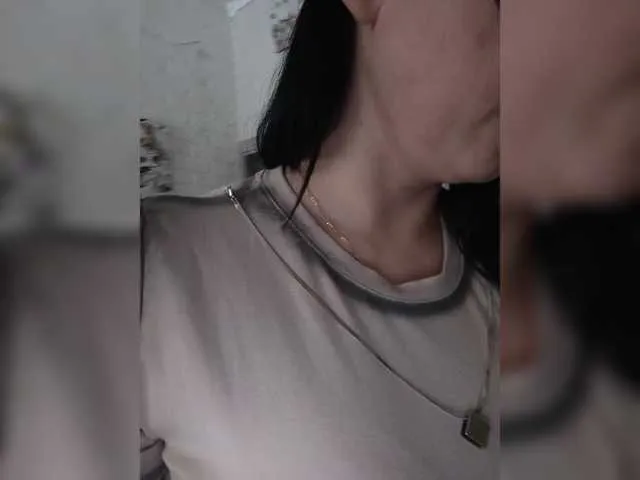 Live sex webcam photo for -Pypsiki- #290495216
