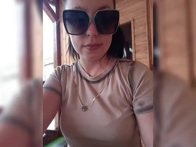 Live sex webcam photo for -Pypsiki- #290929619