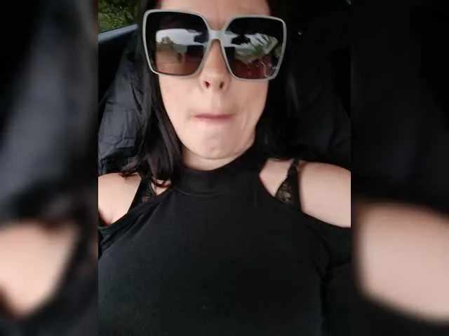 Live sex webcam photo for -Pypsiki- #291035186