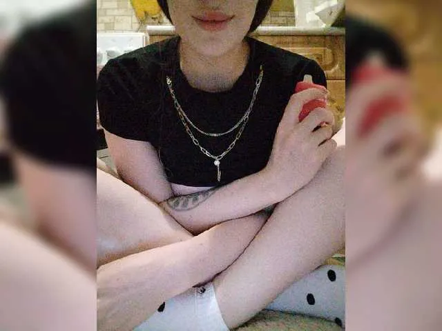 Live sex webcam photo for -Quasarrr- #275470928