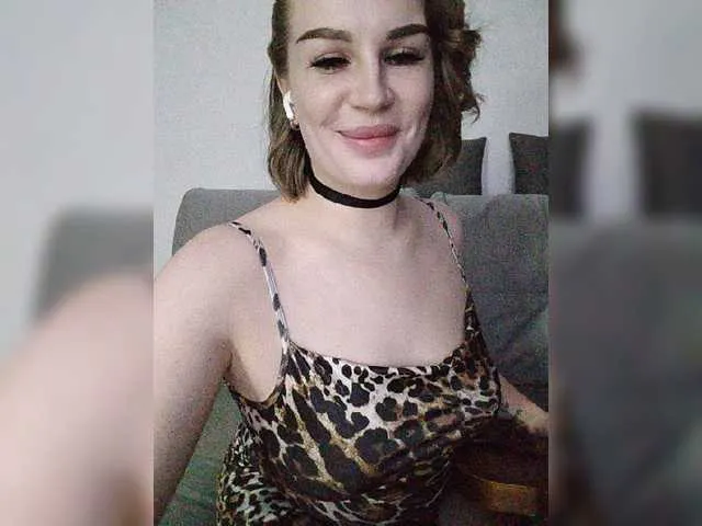 Live sex webcam photo for -Quasarrr- #276493766