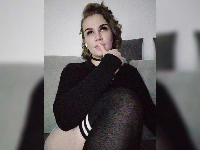 Live sex webcam photo for -Quasarrr- #276505253