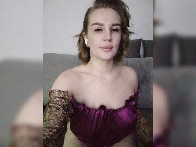 Live sex webcam photo for -Quasarrr- #276590646