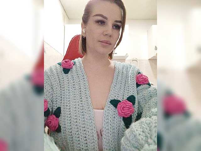 Live sex webcam photo for -Quasarrr- #277048853