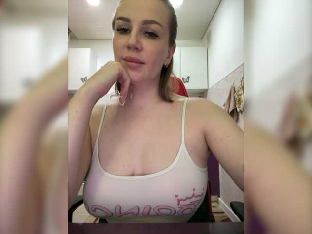 Live sex webcam photo for -Quasarrr- #277674414