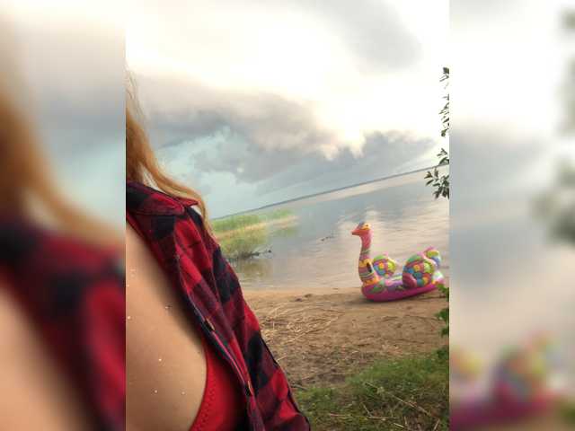 Live sex webcam photo for -Queen-Maria- #274011693