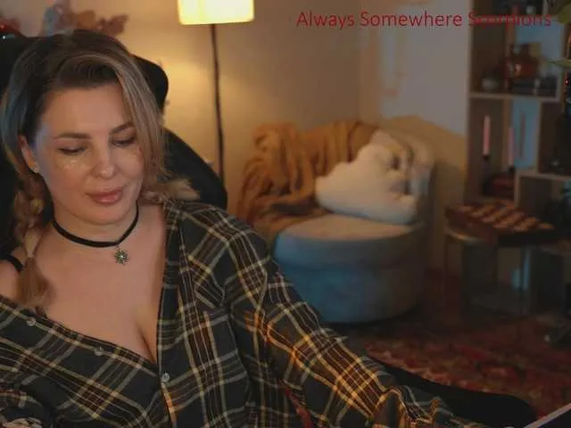 Live sex webcam photo for -Queen-Maria- #291950413