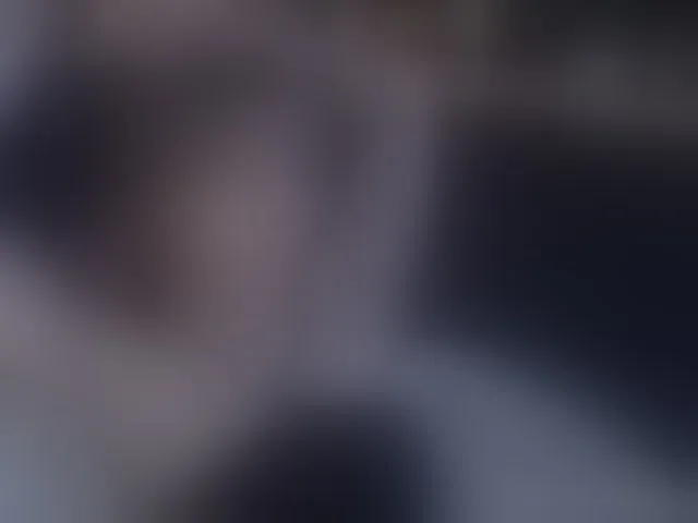 Live sex webcam photo for -Queen-Maria- #294007083