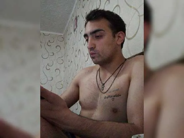 Live sex webcam photo for -RUS- #278082568