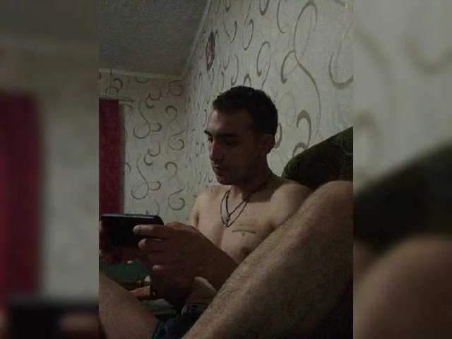 Live sex webcam photo for -RUS- #278110228